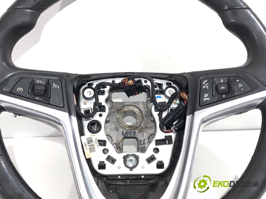 OPEL INSIGNIA A Kombi 2011 118 kW 2.0 CDTI 4x4 (35) 1956 Volant  (Volant)