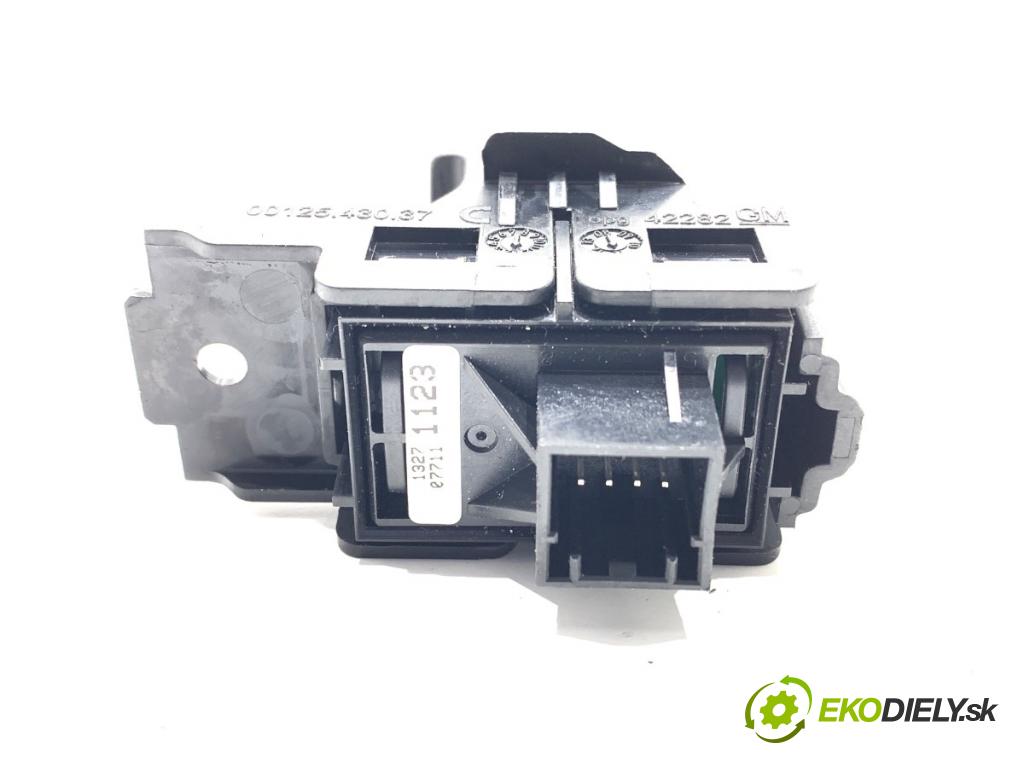 OPEL INSIGNIA A Kombi 2011 118 kW 2.0 CDTI 4x4 (35) 1956 BRZDA: ručný elektrický 13271123 (Ručná brzda)