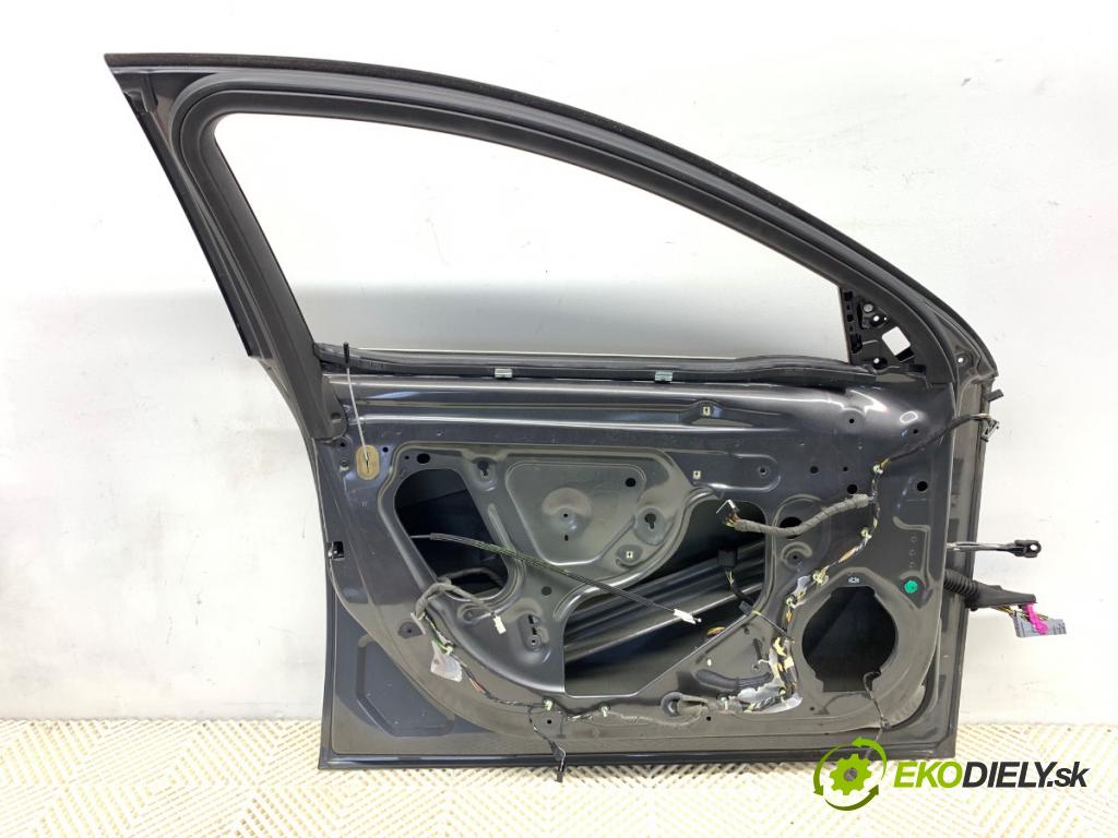OPEL INSIGNIA A Kombi 2011 118 kW 2.0 CDTI 4x4 (35) 1956 Dvere ľavy predný Z177