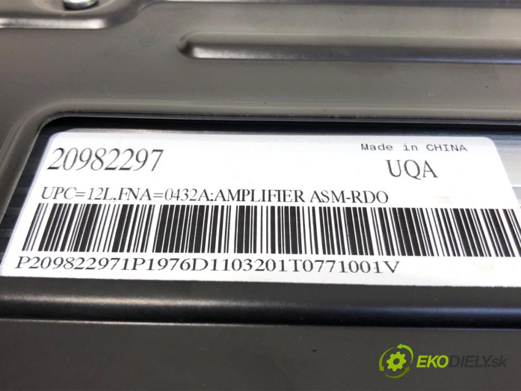 OPEL INSIGNIA A Kombi 2011 118 kW 2.0 CDTI 4x4 (35) 1956 Zosilňovač 20982297 (Zosilňovač)