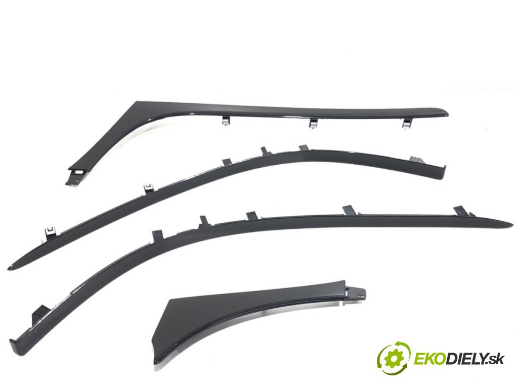 OPEL INSIGNIA A Kombi 2011 118 kW 2.0 CDTI 4x4 (35) 1956 lišty kryt 13221845 13221835 (Lišta)