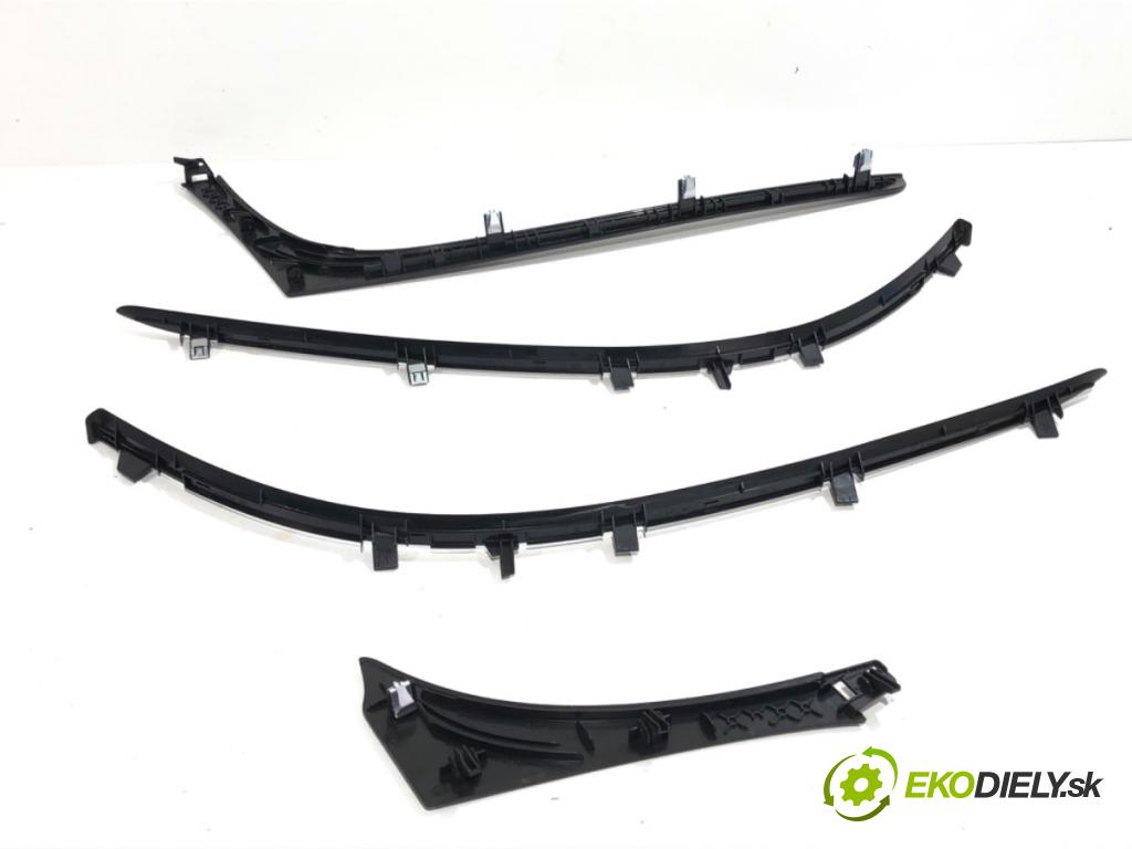 OPEL INSIGNIA A Kombi 2011 118 kW 2.0 CDTI 4x4 (35) 1956 lišty kryt 13221845 13221835 (Lišta)