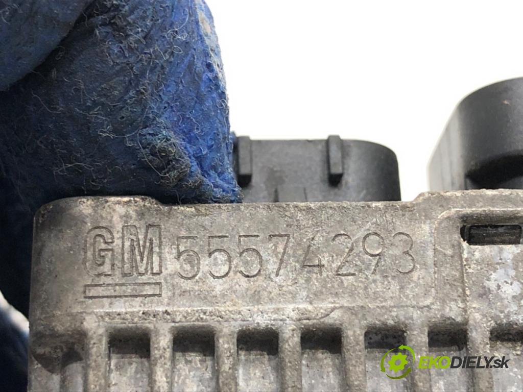 OPEL INSIGNIA A Kombi 2011 118 kW 2.0 CDTI 4x4 (35) 1956 relé sviečok žhavenia 55574293 (Relé)