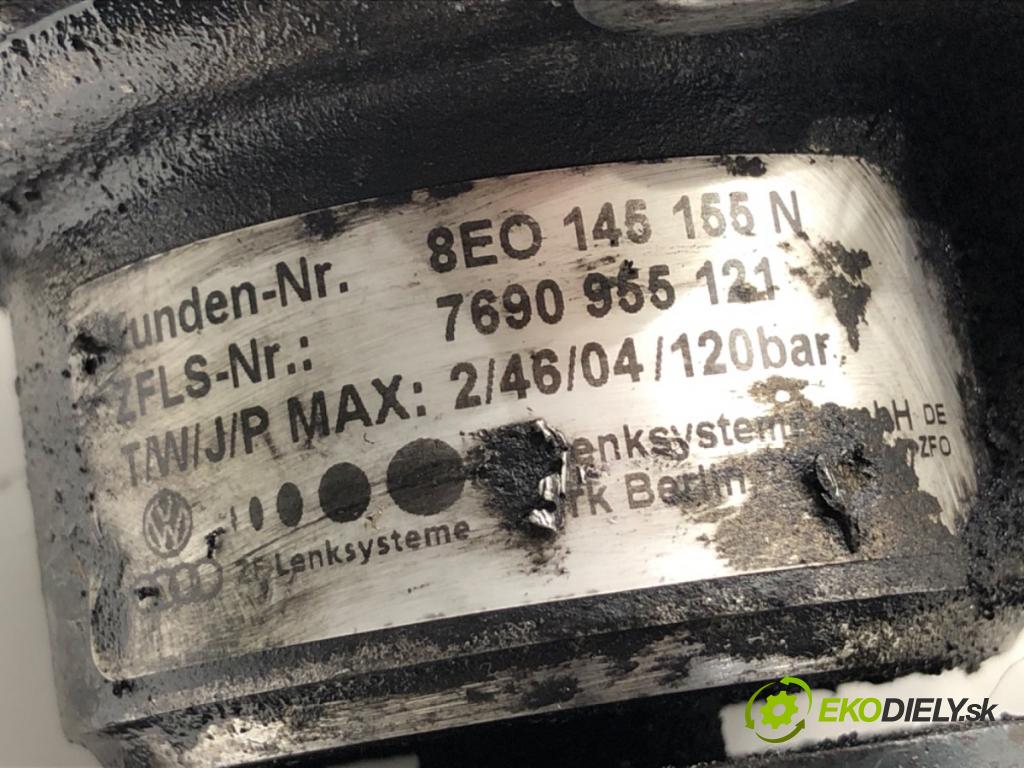 AUDI A4 B6 sedan 2001 132 kW 2.5 TDI quattro 2496 pumpa servočerpadlo 8E0145155N (Servočerpadlo)