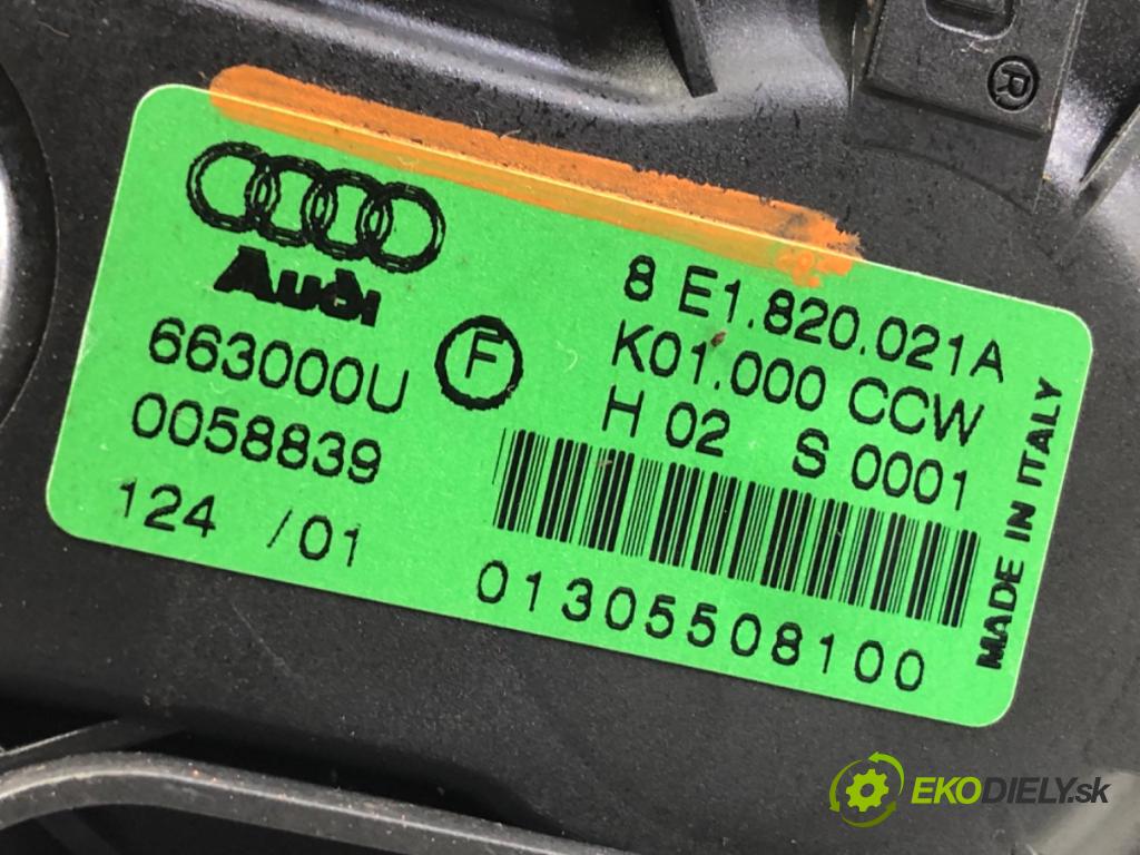 AUDI A4 B6 sedan 2001 132 kW 2.5 TDI quattro 2496 topení 8E1820021A