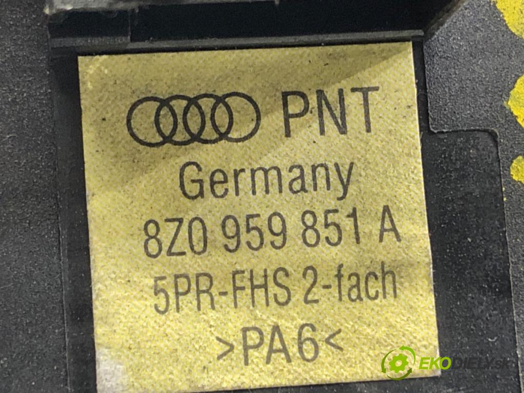 AUDI A4 B6 sedan 2001 132 kW 2.5 TDI quattro 2496 Prepínač okien 8Z0959851A (Prepínacie páčky pod volantom)