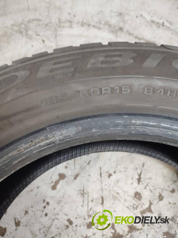 --- ---      PNEUMATIKA: 2X 185/60 15" DEBICA: