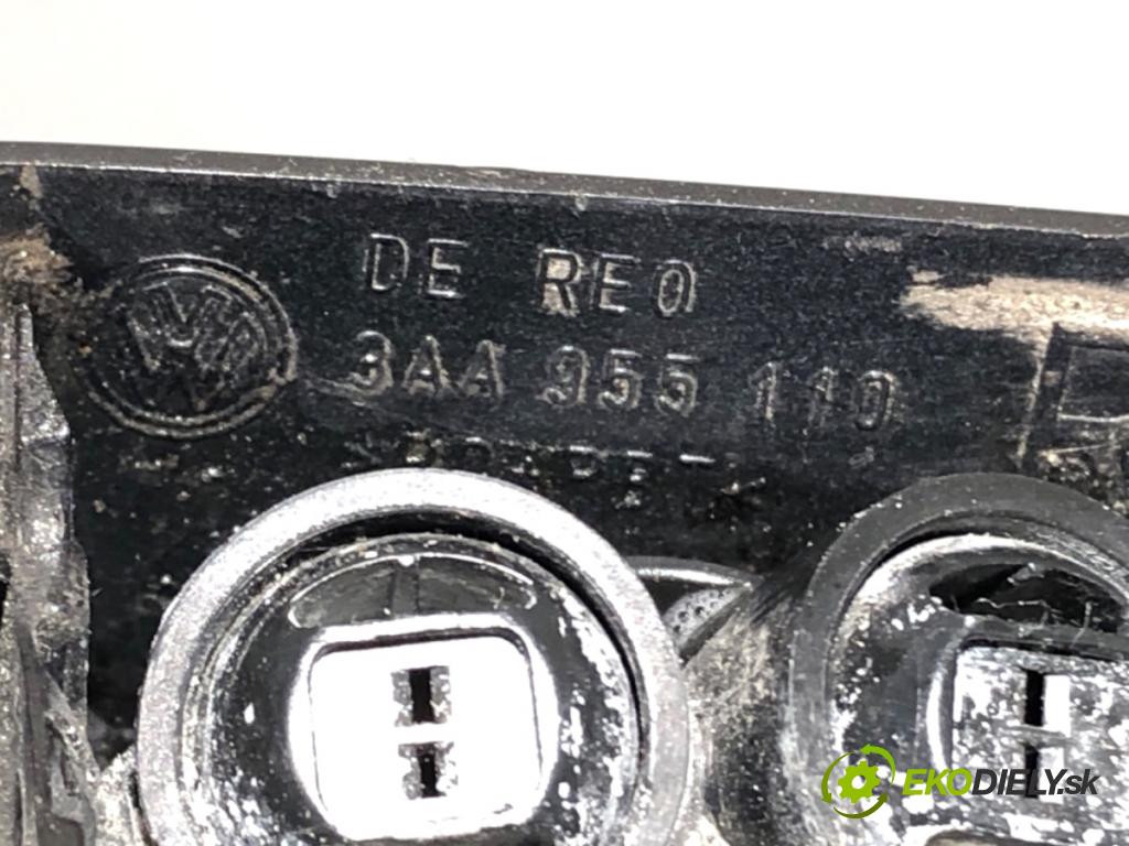 VW PASSAT B7 sedan 2014 103 kW 2.0 TDI 1968 ostřikovače světla pravý přední část 3AA955104 3AA955110