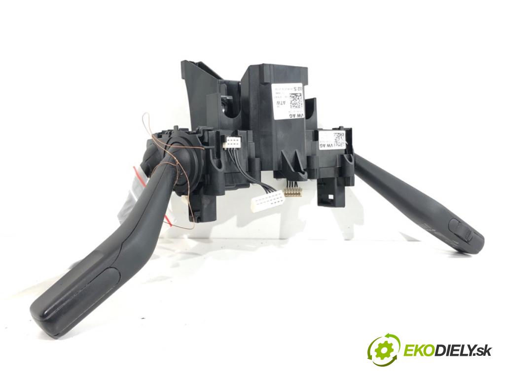 VW PASSAT B7 sedan 2014 103 kW 2.0 TDI 1968 Prepínač kombinovaný 3C5953501DA (Prepínacie páčky pod volantom)