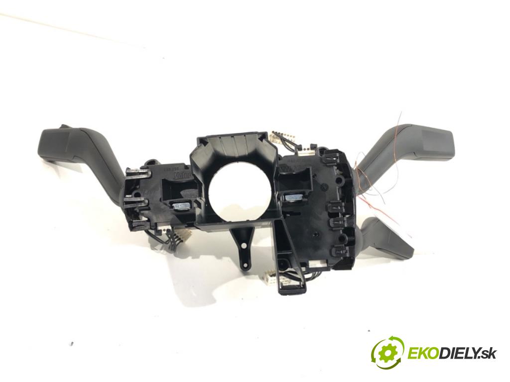 VW PASSAT B7 sedan 2014 103 kW 2.0 TDI 1968 Prepínač kombinovaný 3C5953501DA (Prepínacie páčky pod volantom)