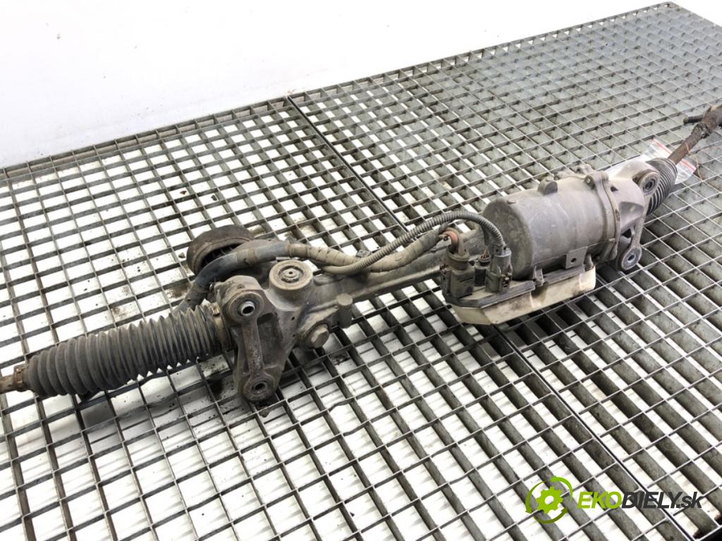 VW PASSAT B7 sedan 2014 103 kW 2.0 TDI 1968 řízení  (Řízení)