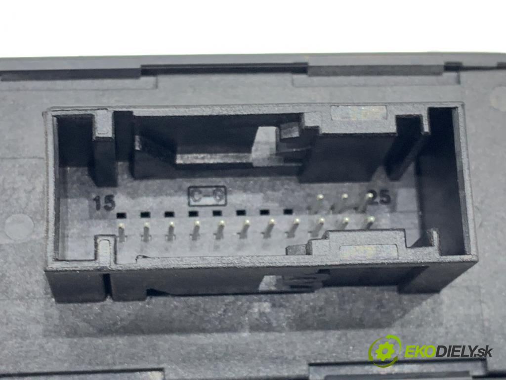 VW PASSAT B7 sedan 2014 103 kW 2.0 TDI 1968 Modul svetiel 5M0907357F (Riadiaca jednotka ostatné)