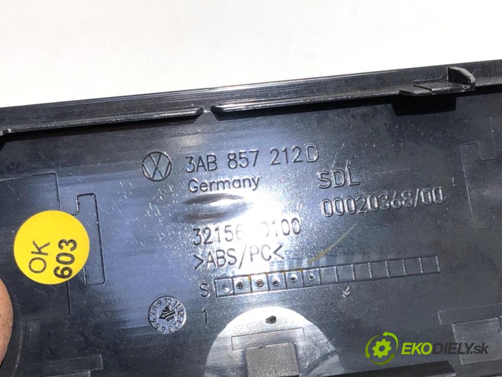 VW PASSAT B7 sedan 2014 103 kW 2.0 TDI 1968 lišty kryt 3AB858366D (Lišta)