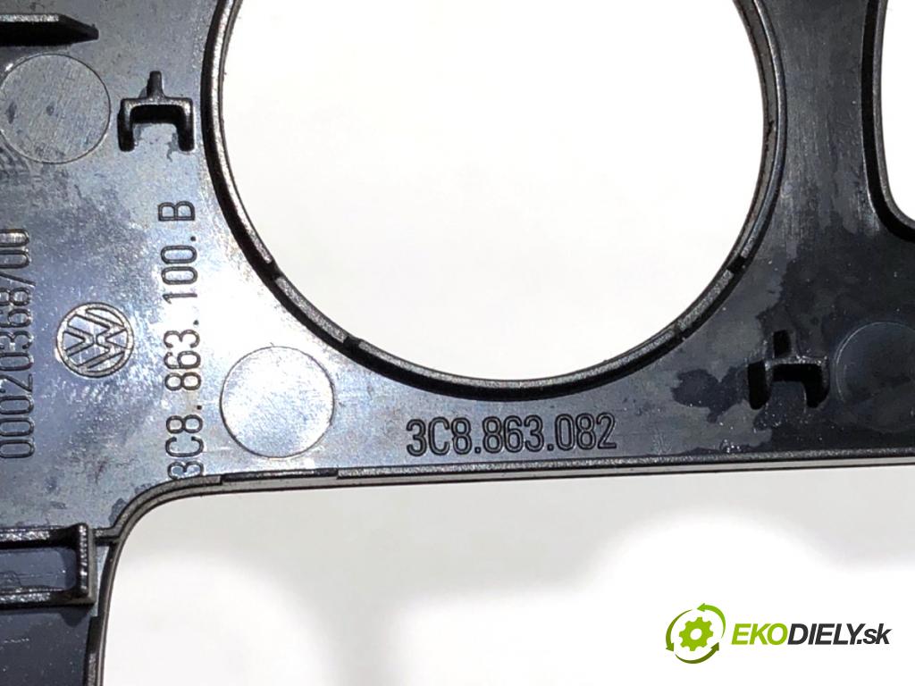 VW PASSAT B7 sedan 2014 103 kW 2.0 TDI 1968 lišty kryt 3AB858366D (Lišta)