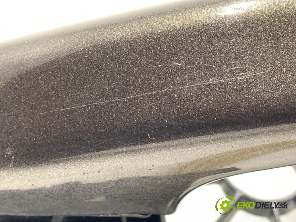 VW PASSAT B7 sedan 2014 103 kW 2.0 TDI 1968 klika vnejší levý přední část
