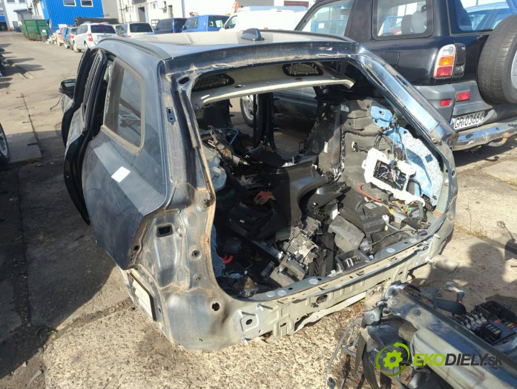 VOLVO V90 II Kombi 2018 110 kW D3 1969 KAROSERIA ČTVRŤÁK blatník zadní část levý pravý práh střecha PODŁUŻNICA levý pravý