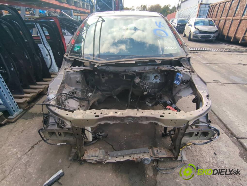 HONDA CIVIC IX liftback 2013 73 kW 1.4 i-VTEC (FK1) 1339 KAROSERIA ČTVRŤÁK blatník zadní část levý pravý práh střecha PODŁUŻNICA levý pravý
