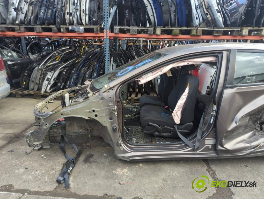 HONDA CIVIC IX liftback 2013 73 kW 1.4 i-VTEC (FK1) 1339 KAROSERIA ČTVRŤÁK blatník zadní část levý pravý práh střecha PODŁUŻNICA levý pravý