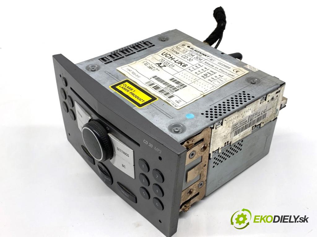 OPEL ASTRA H liftback 2005 77 kW 1.6 (L48) 1598 RADIO 13154304 (Audio zariadenie)