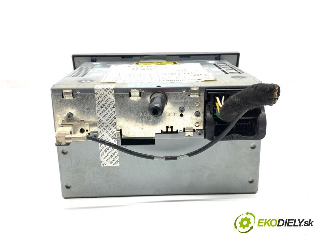 OPEL ASTRA H liftback 2005 77 kW 1.6 (L48) 1598 RADIO 13154304 (Audio zariadenie)