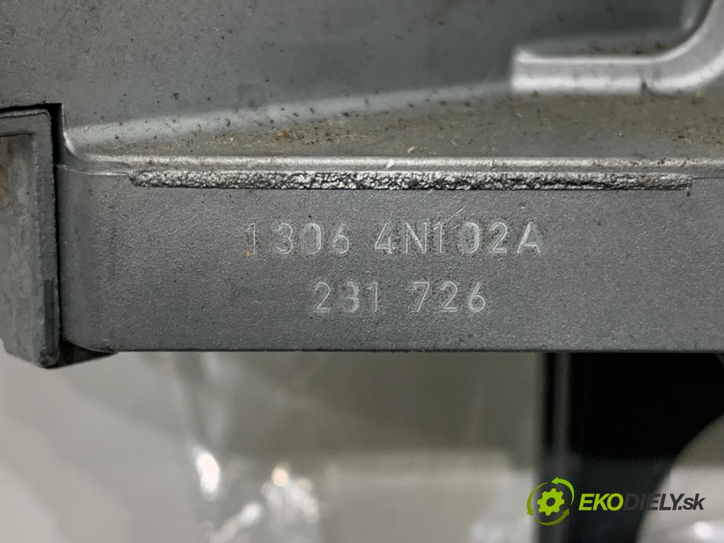 OPEL ASTRA H liftback 2005 77 kW 1.6 (L48) 1598 spinačka  (Spínacia skrinka)