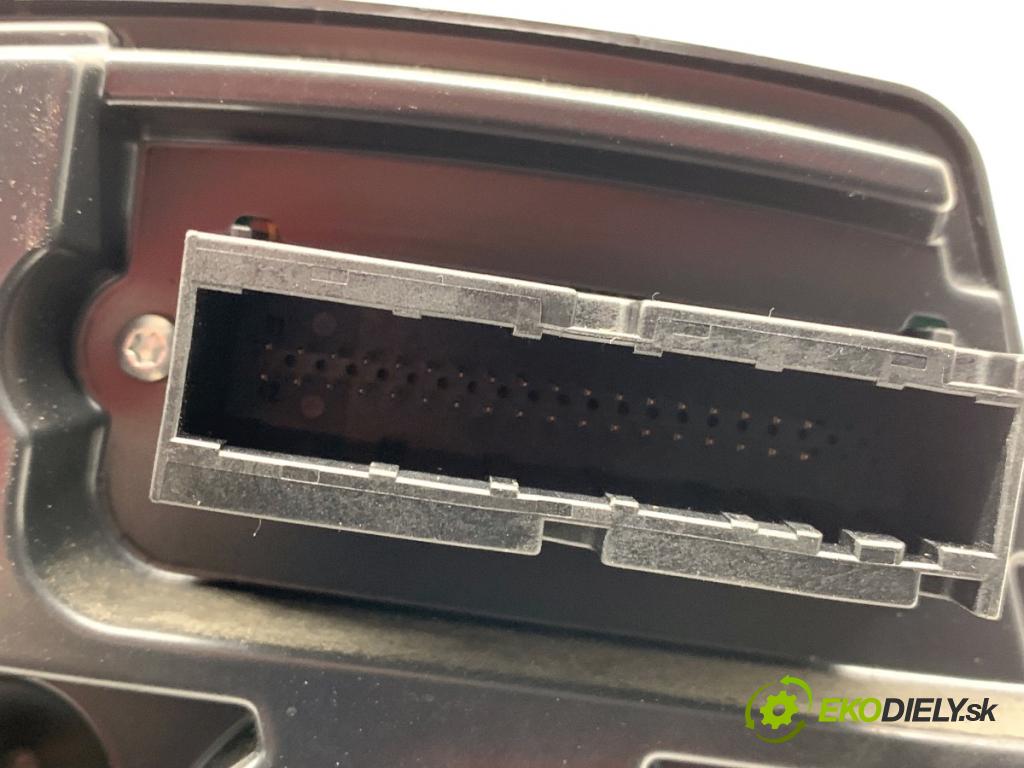 OPEL ASTRA H liftback 2005 77 kW 1.6 (L48) 1598 Prístrojovka 13172010 (Prístrojová doska)