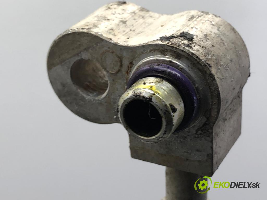 OPEL ASTRA H liftback 2005 77 kW 1.6 (L48) 1598 rúrka klimatizácie  (Rúrka klimatizácie)