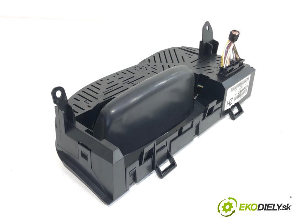 RENAULT TWINGO II liftback 2009 56 kW 1.2 16V (CN0K, CN0V) 1149 Prístrojovka 8200960911 (Prístrojová doska)