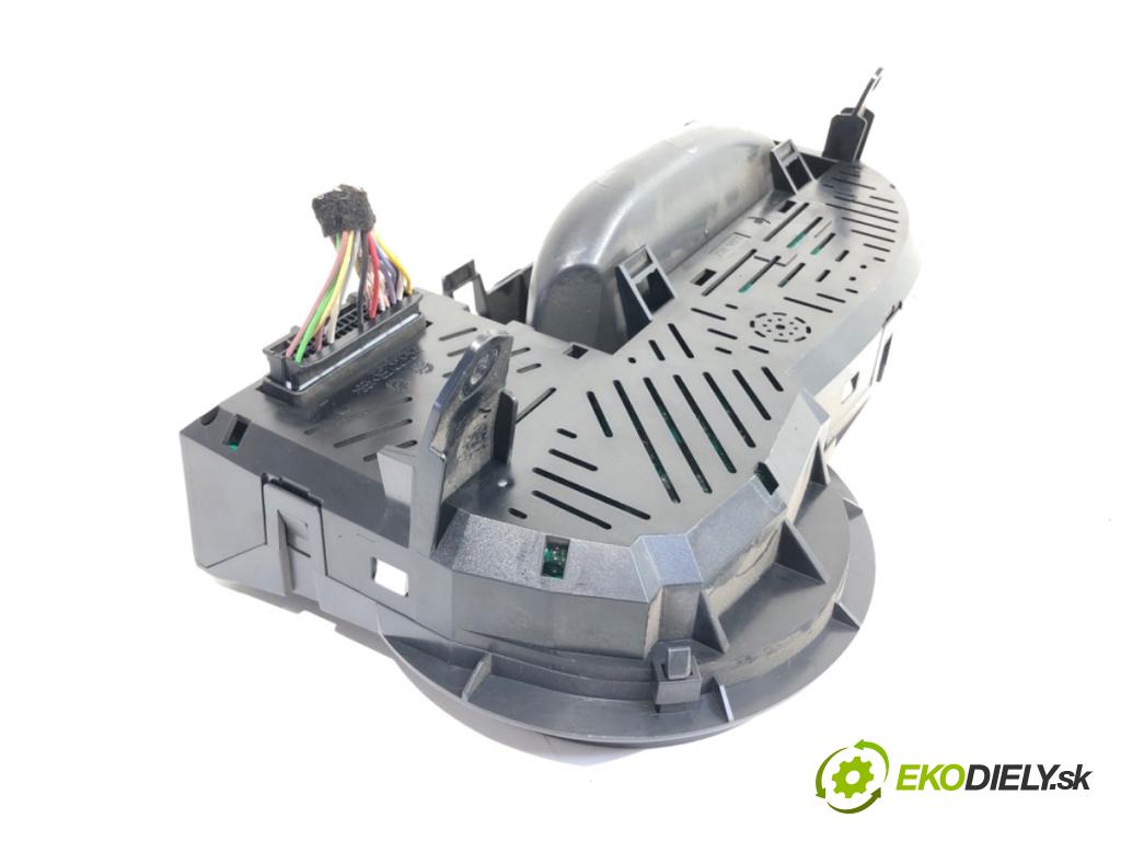 RENAULT TWINGO II liftback 2009 56 kW 1.2 16V (CN0K, CN0V) 1149 Prístrojovka 8200960911 (Prístrojová doska)