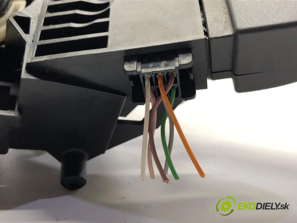 RENAULT TWINGO II liftback 2009 56 kW 1.2 16V (CN0K, CN0V) 1149 Prepínač kombinovaný 8200856010K (Prepínacie páčky pod volantom)