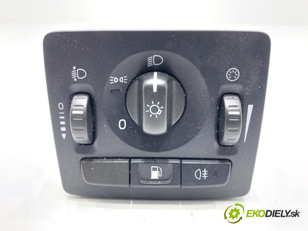 VOLVO V50 Kombi 2010 80 kW 1.6 D 1560 spínač světel 30739298