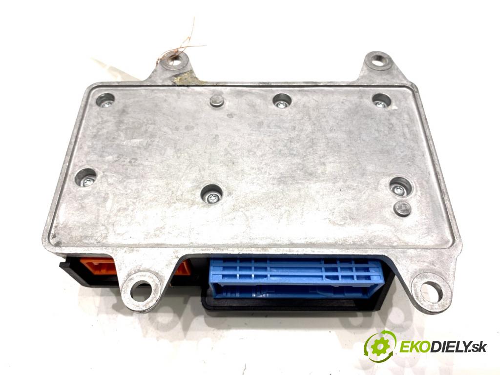 VOLVO V50 Kombi 2010 80 kW 1.6 D 1560 senzor airbag 31295109 (Snímač)