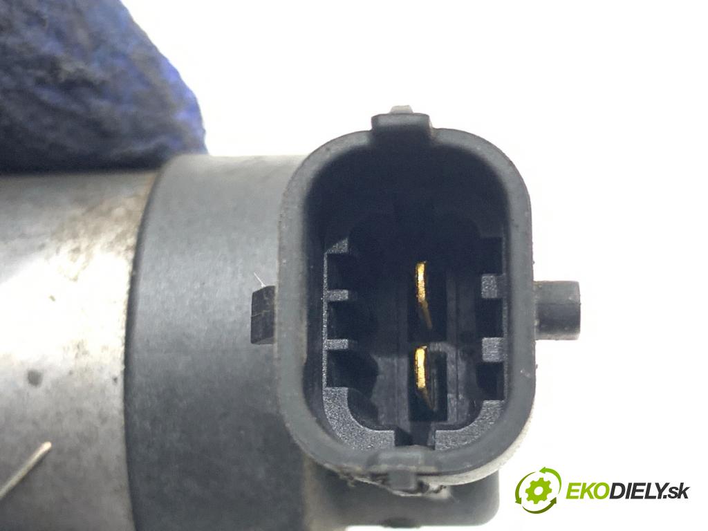 VOLVO V50 Kombi 2010 80 kW 1.6 D 1560 Regulátor tlaku paliva 0928400607 (Palivový systém ostatní)