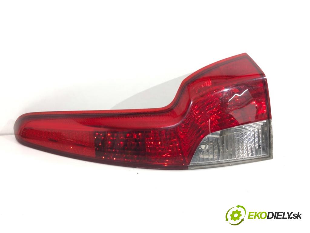VOLVO V50 Kombi 2010 80 kW 1.6 D 1560 světlo pravý zadní část 30744544