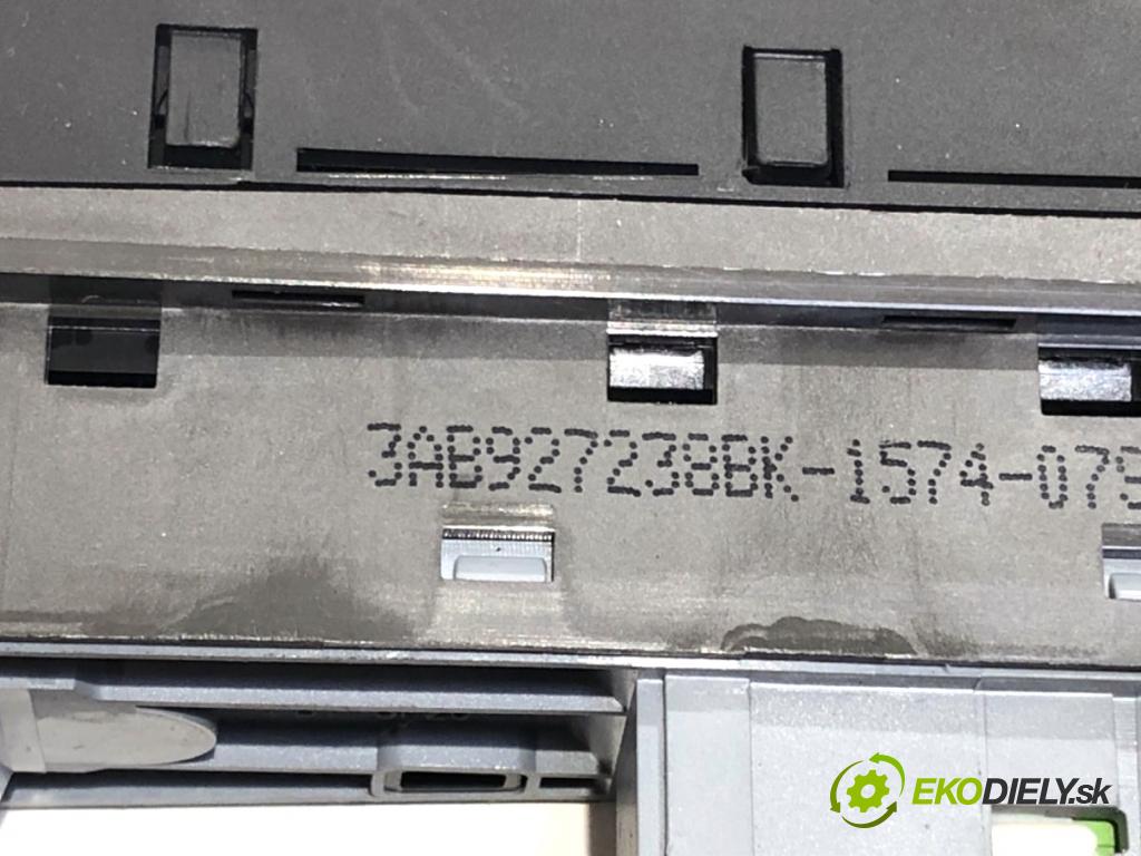 VW PASSAT B7 sedan 2014 103 kW 2.0 TDI 1968 Panel přepínač 3AB927238BK