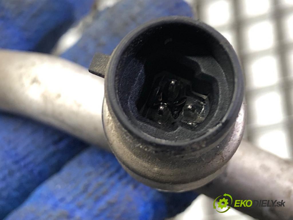 RENAULT TWINGO II liftback 2009 56 kW 1.2 16V (CN0K, CN0V) 1149 rúrka klimatizácie 8200456582B (Rúrka klimatizácie)