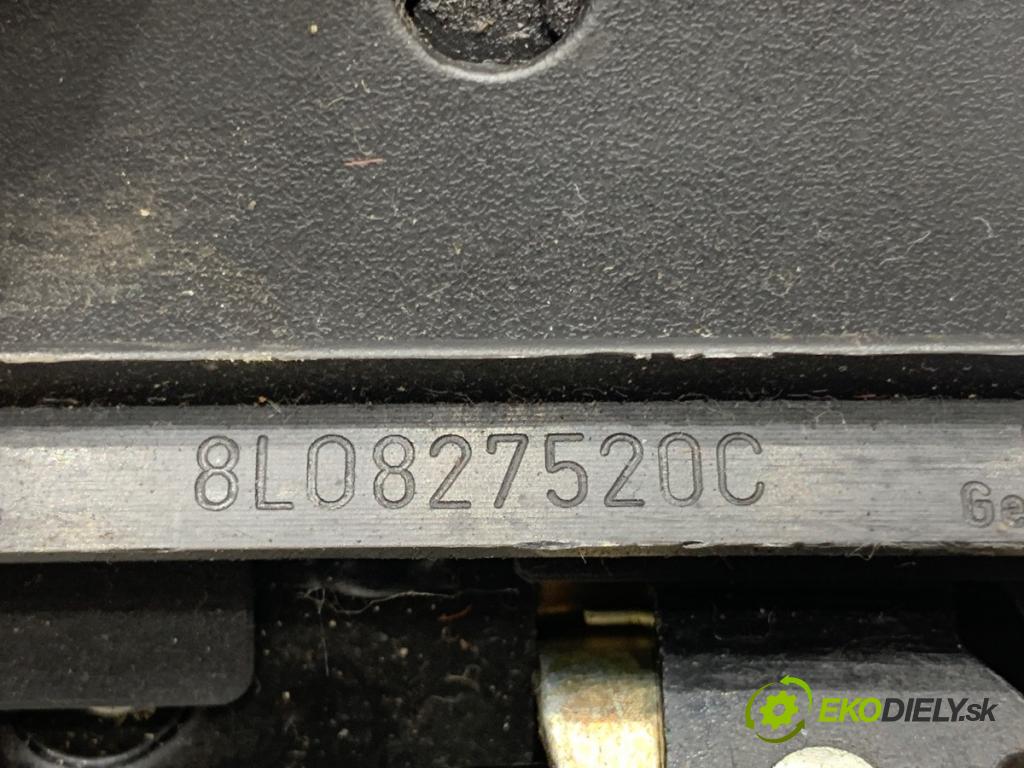 AUDI A3 8L liftback 2000 110 kW 1.8 T 1781 zámok dveří zadní část 8L0827520C
