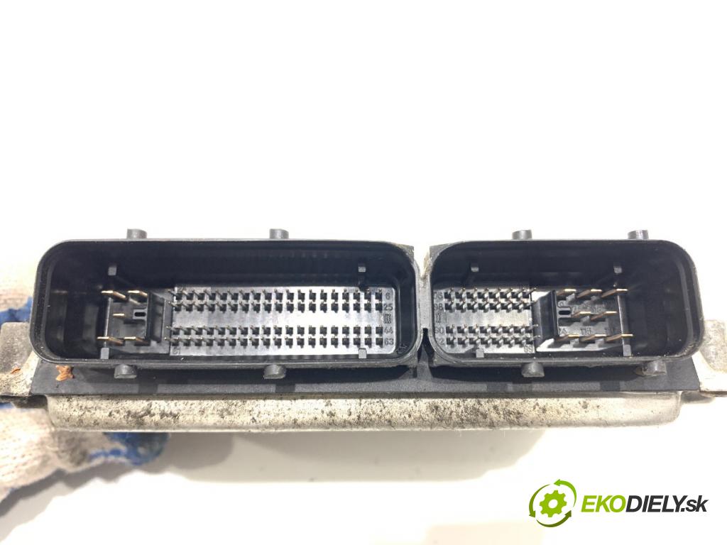 AUDI A3 8L liftback 2000 110 kW 1.8 T 1781 riadiaca jednotka Motor 06A906032DK 0261206863 (Riadiaca jednotka)