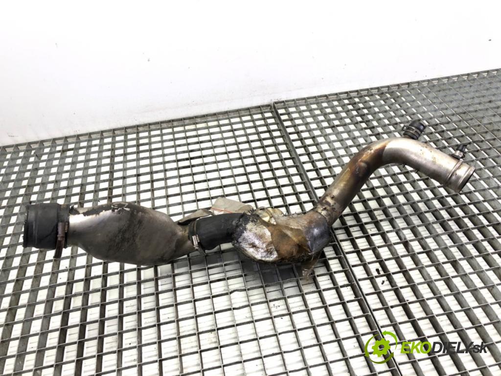 AUDI A3 8L liftback 2000 110 kW 1.8 T 1781 Rúra vzduchu 06A145790A