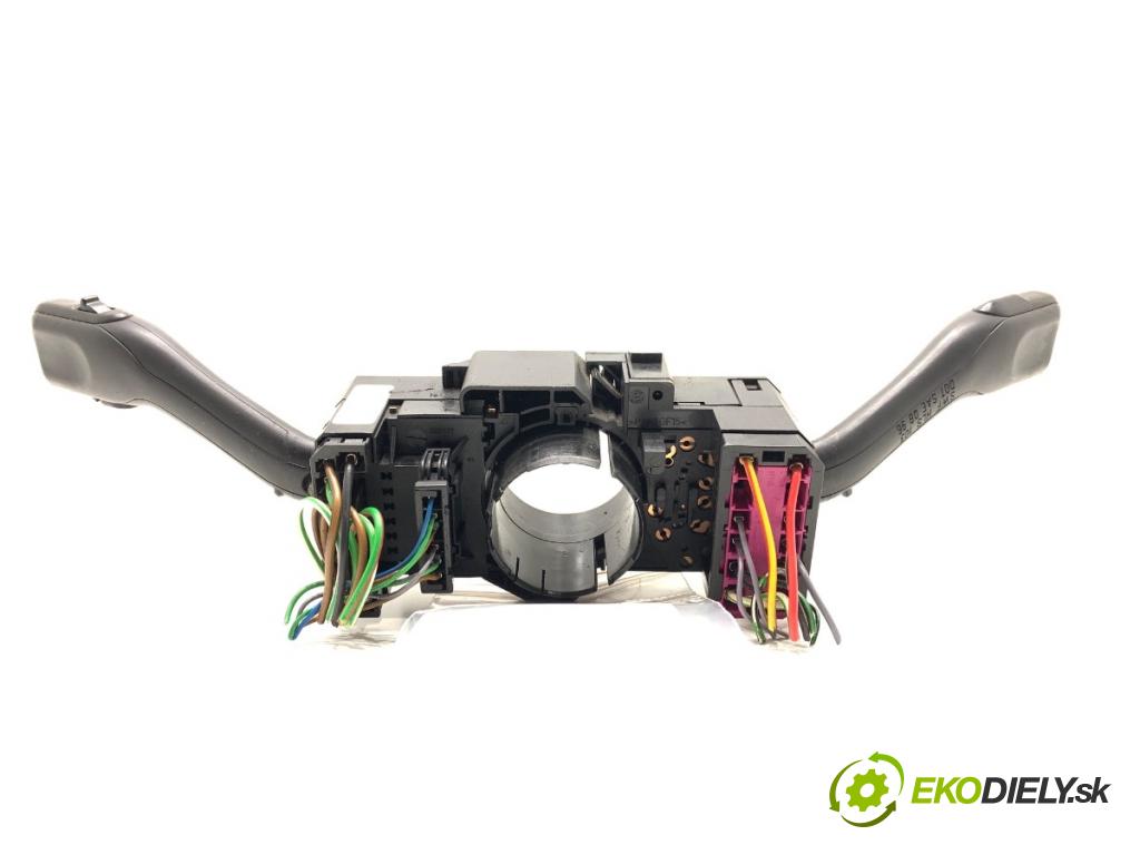 AUDI A3 8L liftback 2000 110 kW 1.8 T 1781 Prepínač kombinovaný 8L0953513G (Prepínacie páčky pod volantom)