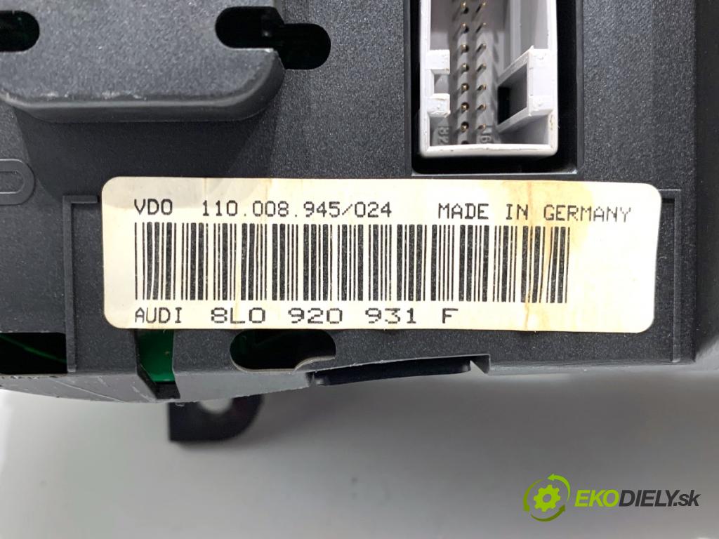 AUDI A3 8L liftback 2000 110 kW 1.8 T 1781 Prístrojovka 8L0920931F (Prístrojová doska)