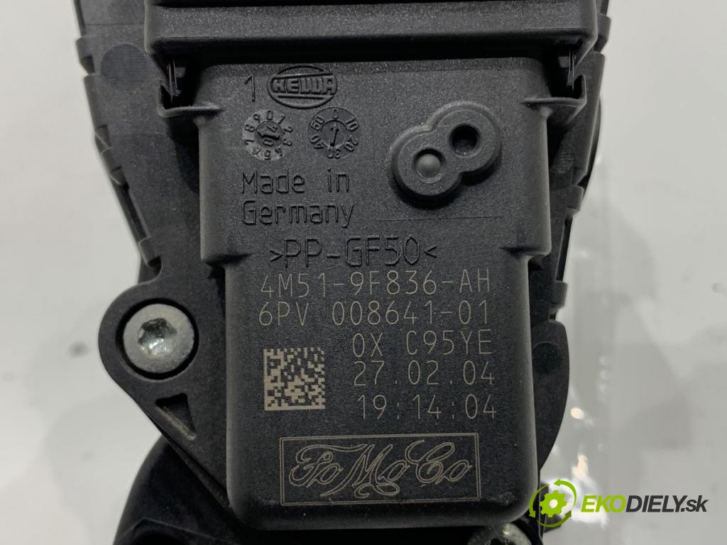 VOLVO V50 Kombi 2004 100 kW 2.0 D 1998 Potenciometer plynu 4M51-9F836-AH (Potenciometer plynového pedálu)