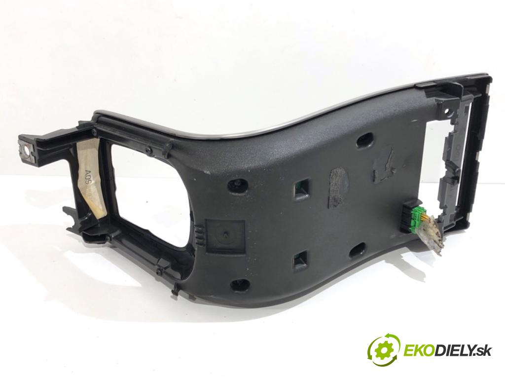 VOLVO V50 Kombi 2004 100 kW 2.0 D 1998 Panel ovládania kúrenia  (Prepínacie páčky pod volantom)