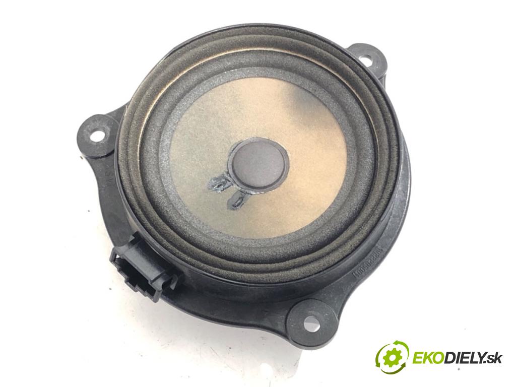 AUDI A6 C6 sedan 2006 103 kW 2.0 TDI 1968 reproduktory 4F0035381B 4F0035415