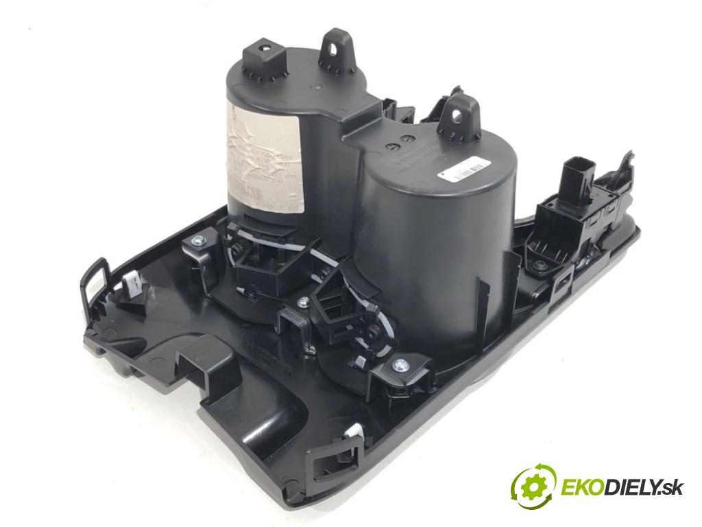 FORD MONDEO MK5 Kombi 2016 110 kW 2.0 TDCi 1998 Držiak na nápoje DS73-F13560-A (Držiak (úchyt) na nápoje)