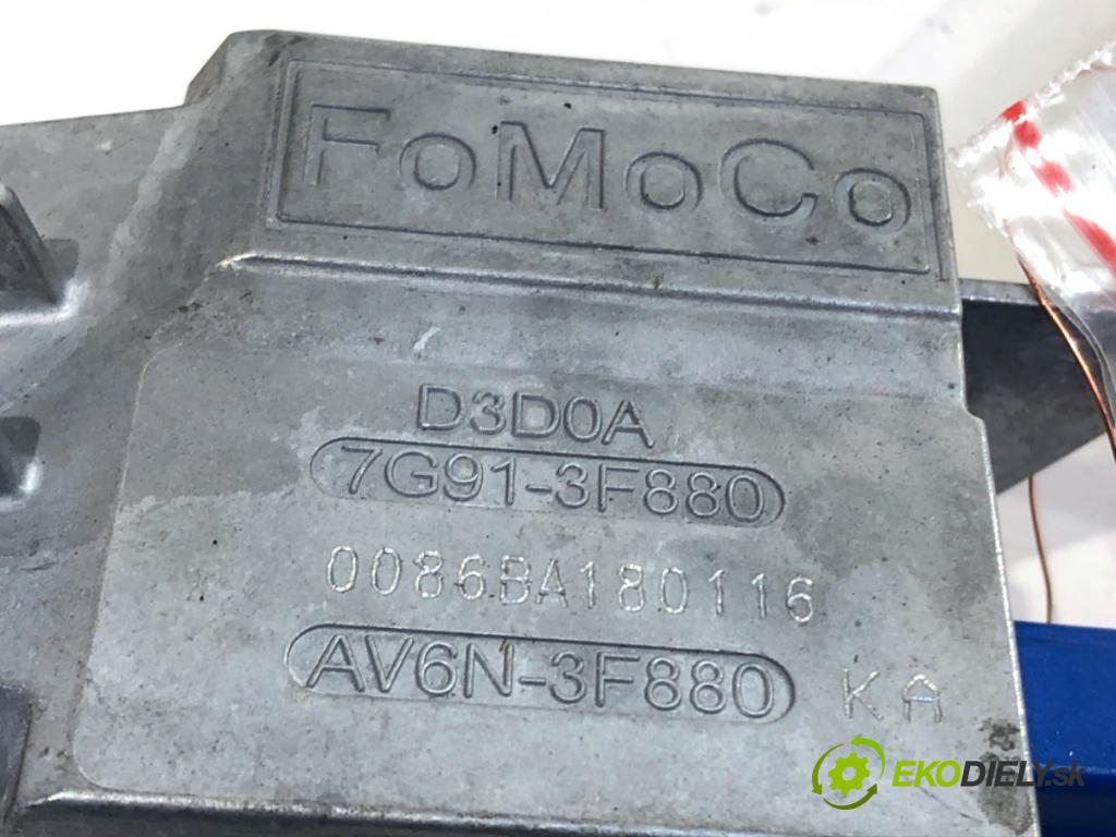 FORD MONDEO MK5 Kombi 2016 110 kW 2.0 TDCi 1998 blokáda volantu 7G91-3F880 (Riadenie ostatné)