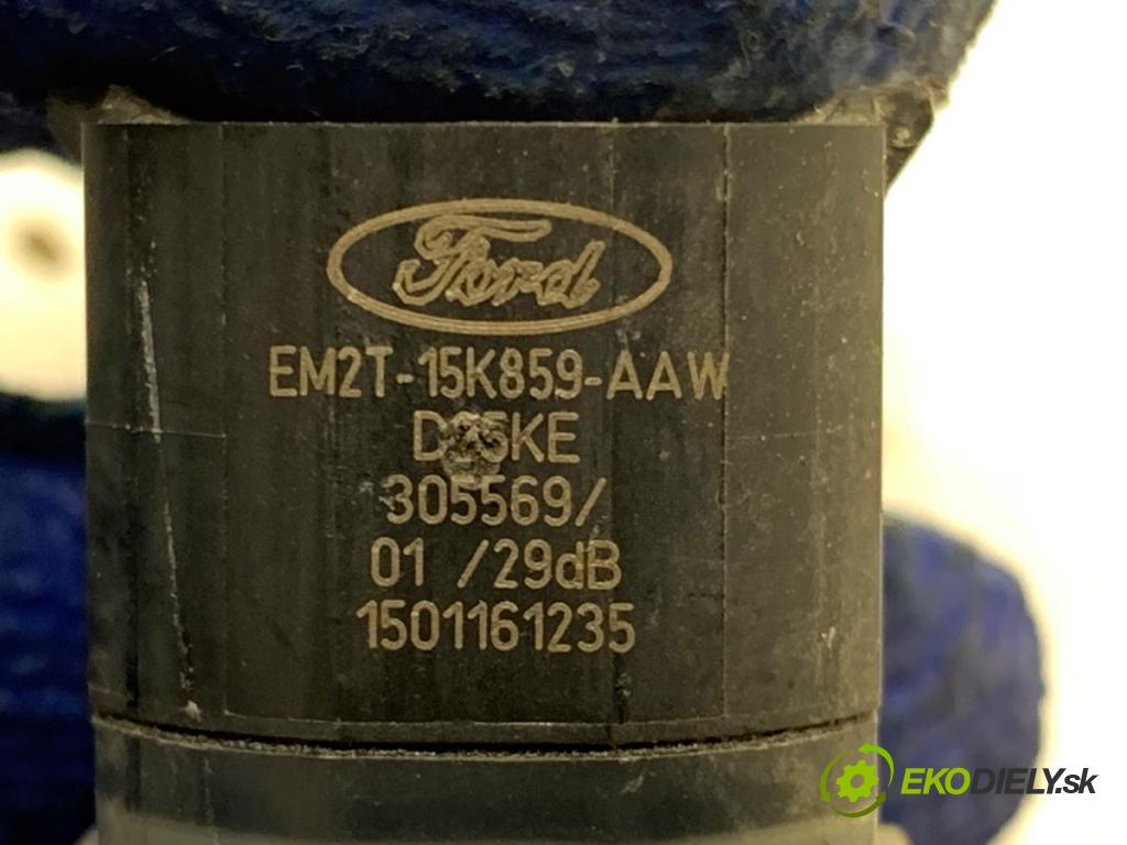 FORD MONDEO MK5 Kombi 2016 110 kW 2.0 TDCi 1998 snímač PDC EM2T-15K859-AAW