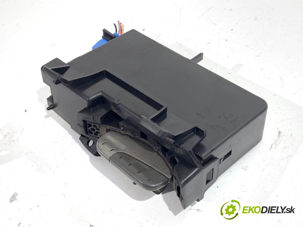 RENAULT ESPACE IV nadwozie wielkoprzestrzenne (MPV) 2003 85 kW 1.9 dCi (JK0U) 1870 spinačka 8200224594 (Spínacia skrinka)