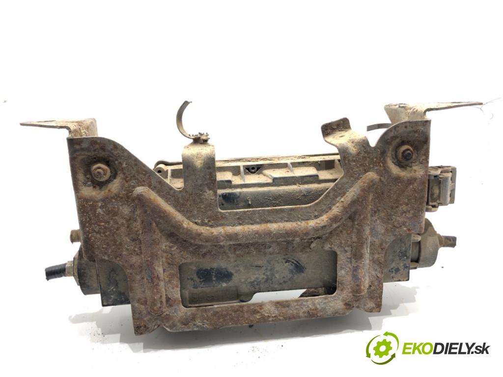 RENAULT ESPACE IV nadwozie wielkoprzestrzenne (MPV) 2003 85 kW 1.9 dCi (JK0U) 1870 BRZDA: ručný elektrický 8200316575 (Ručná brzda)