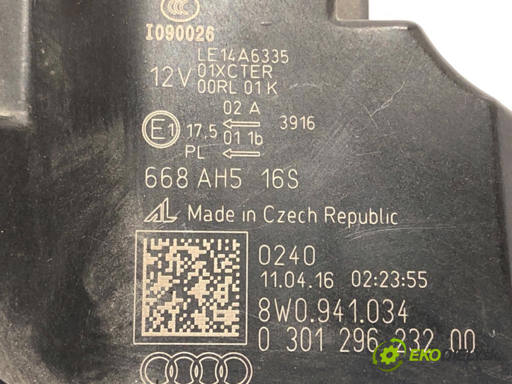 AUDI A4 B9 Kombi 2016 110 kW 2.0 TDI 1968 světlomet pravý přední část LED